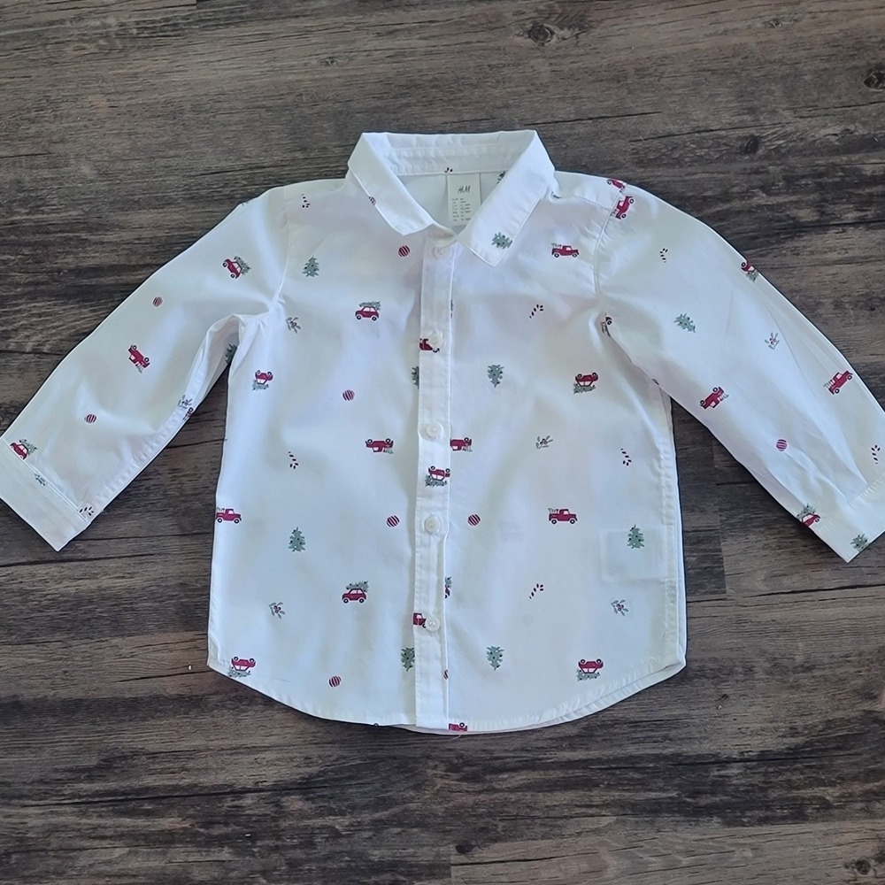 H&M Kids White Christmas Tree Red Truck Button Down Shirt 18M Long Sleeve
